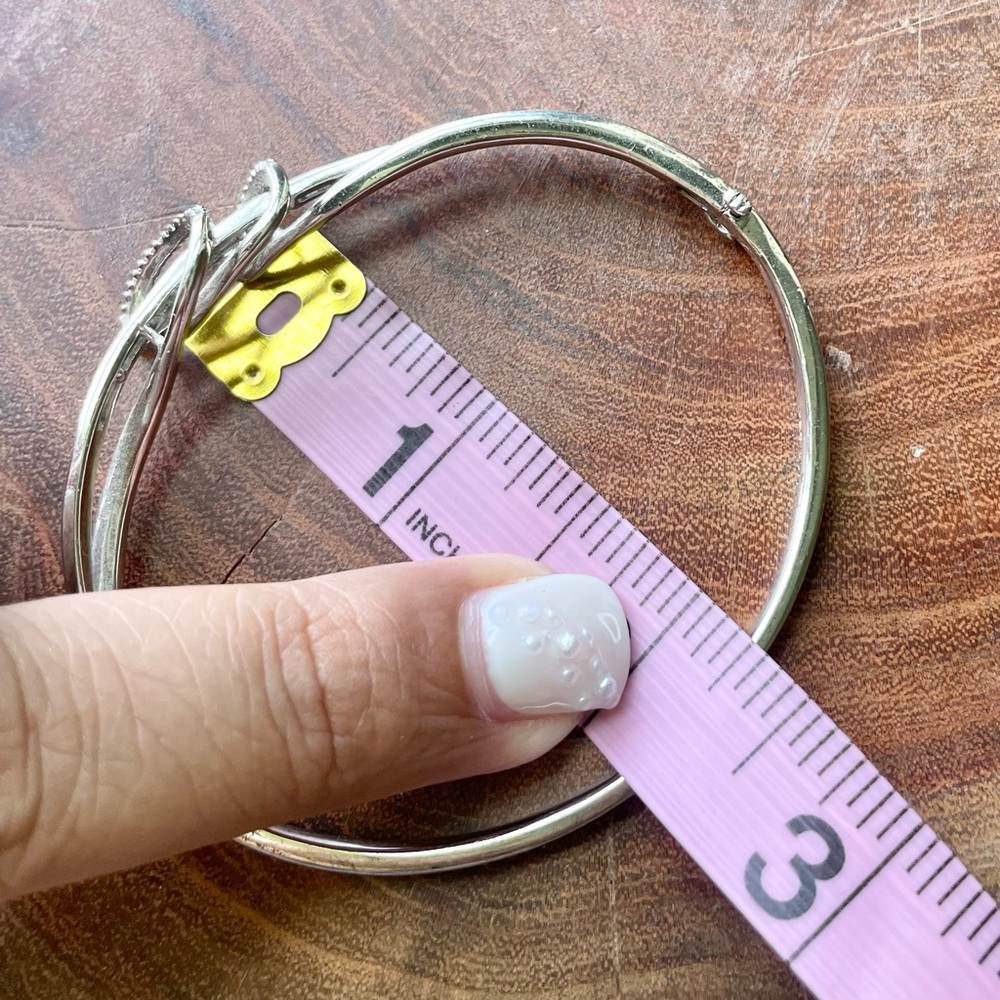 Macy's Silver Knot Bracelet with Diamond Accents - Picture 6 of 7